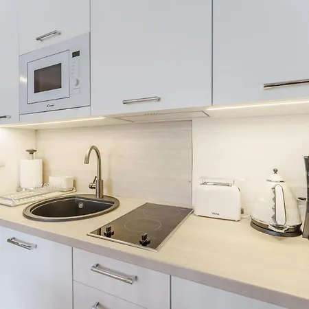 Z Aneksem Kuchennym I Basenem 426 Diune